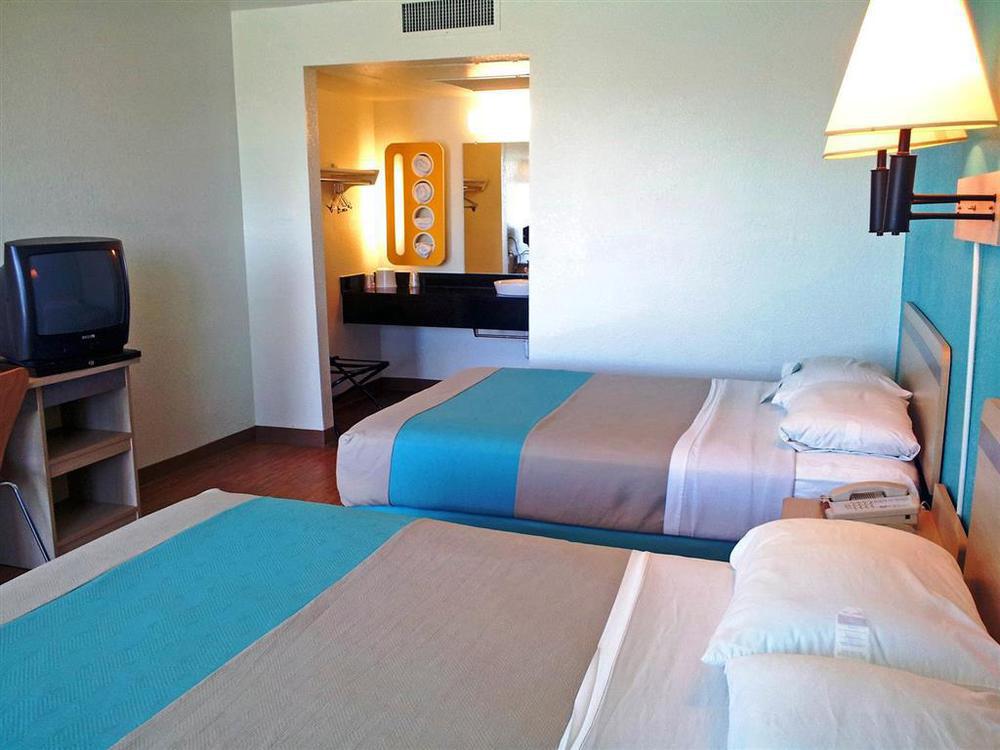 6-el Paso, Tx - East Hotel El Paso